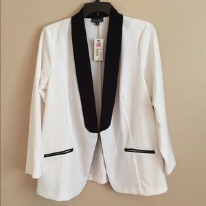 NWT Bold elements blazer size 0X